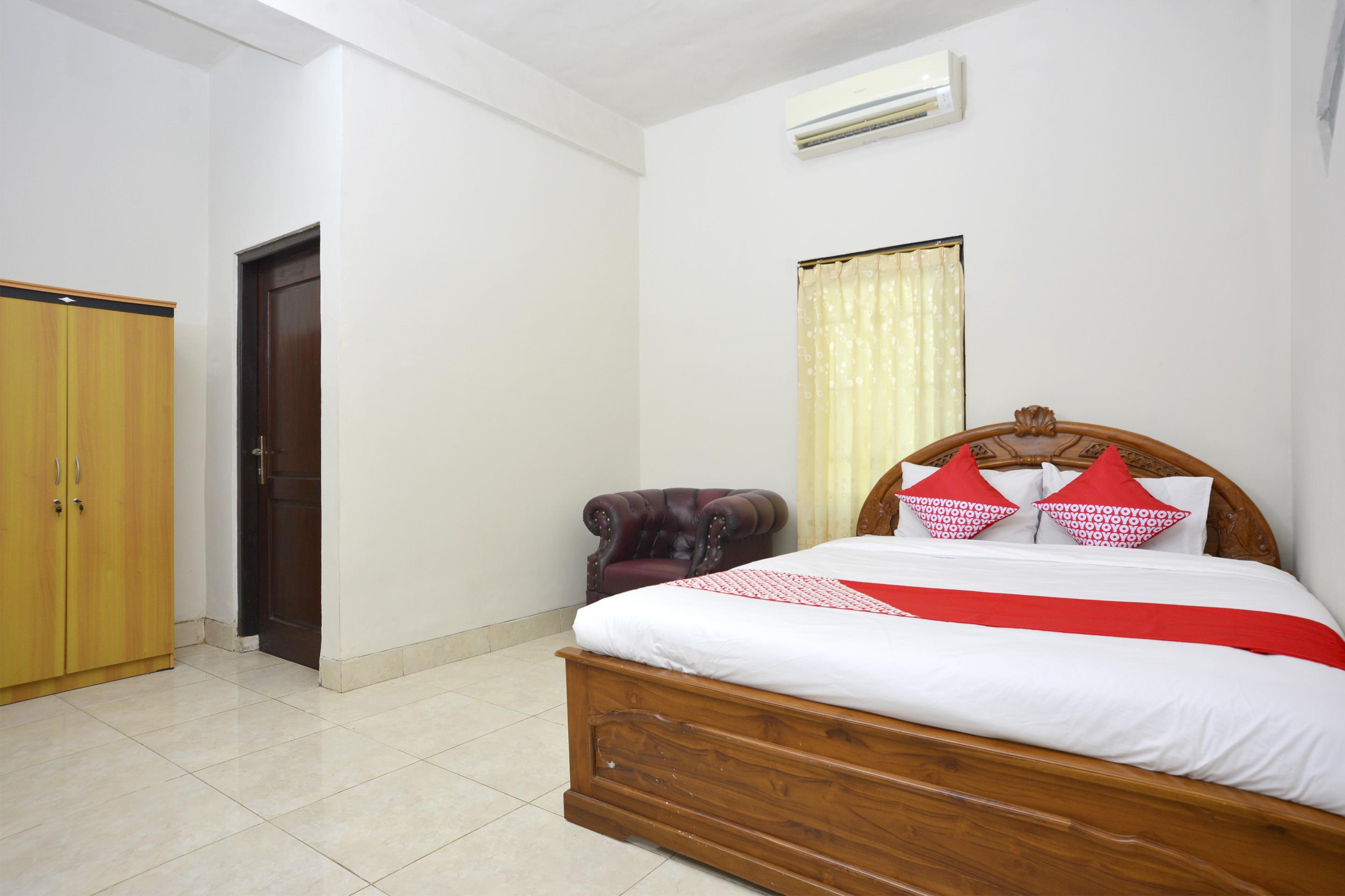 Oyo 586 Hotel Wijaya Kalasan Екстериор снимка