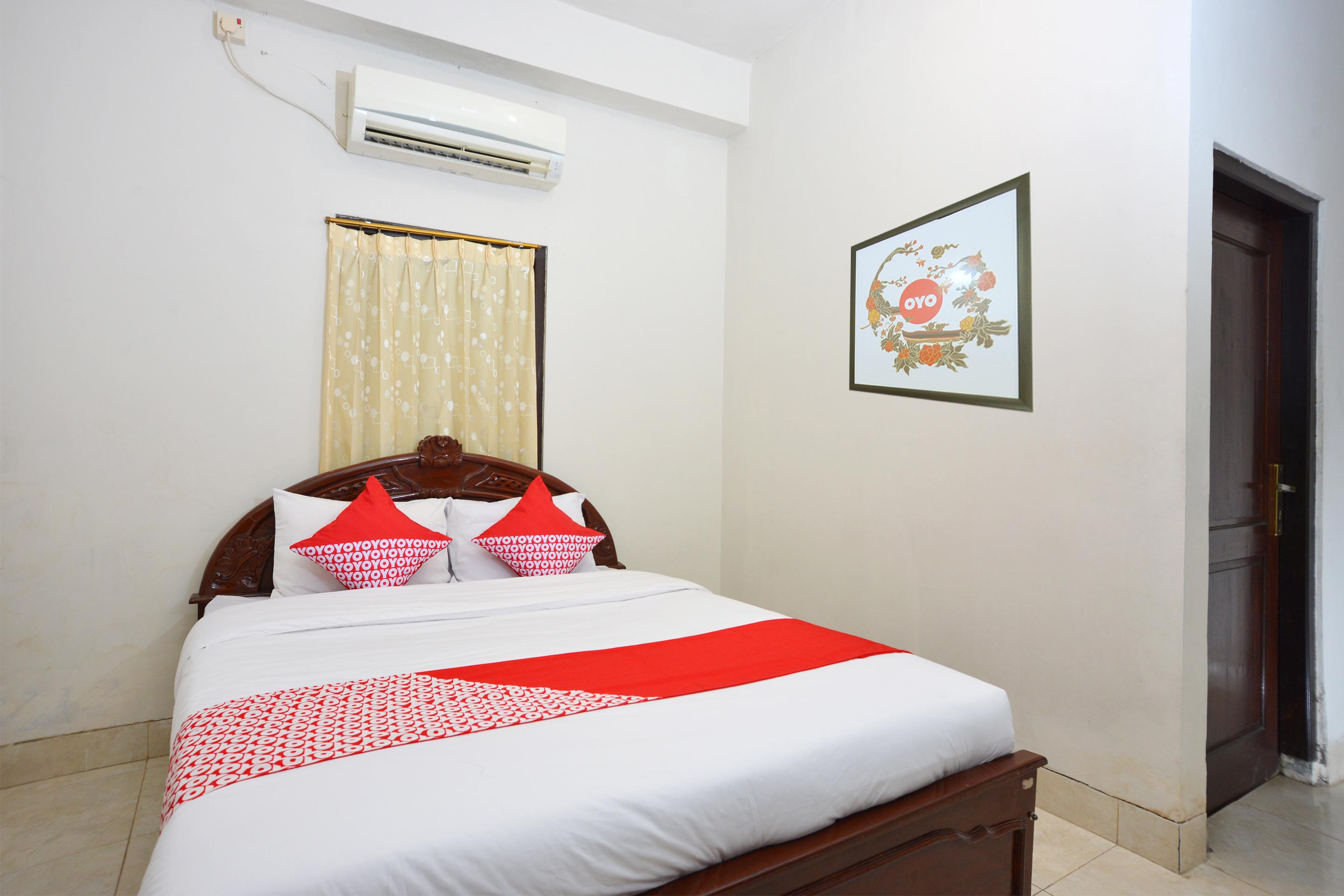 Oyo 586 Hotel Wijaya Kalasan Екстериор снимка