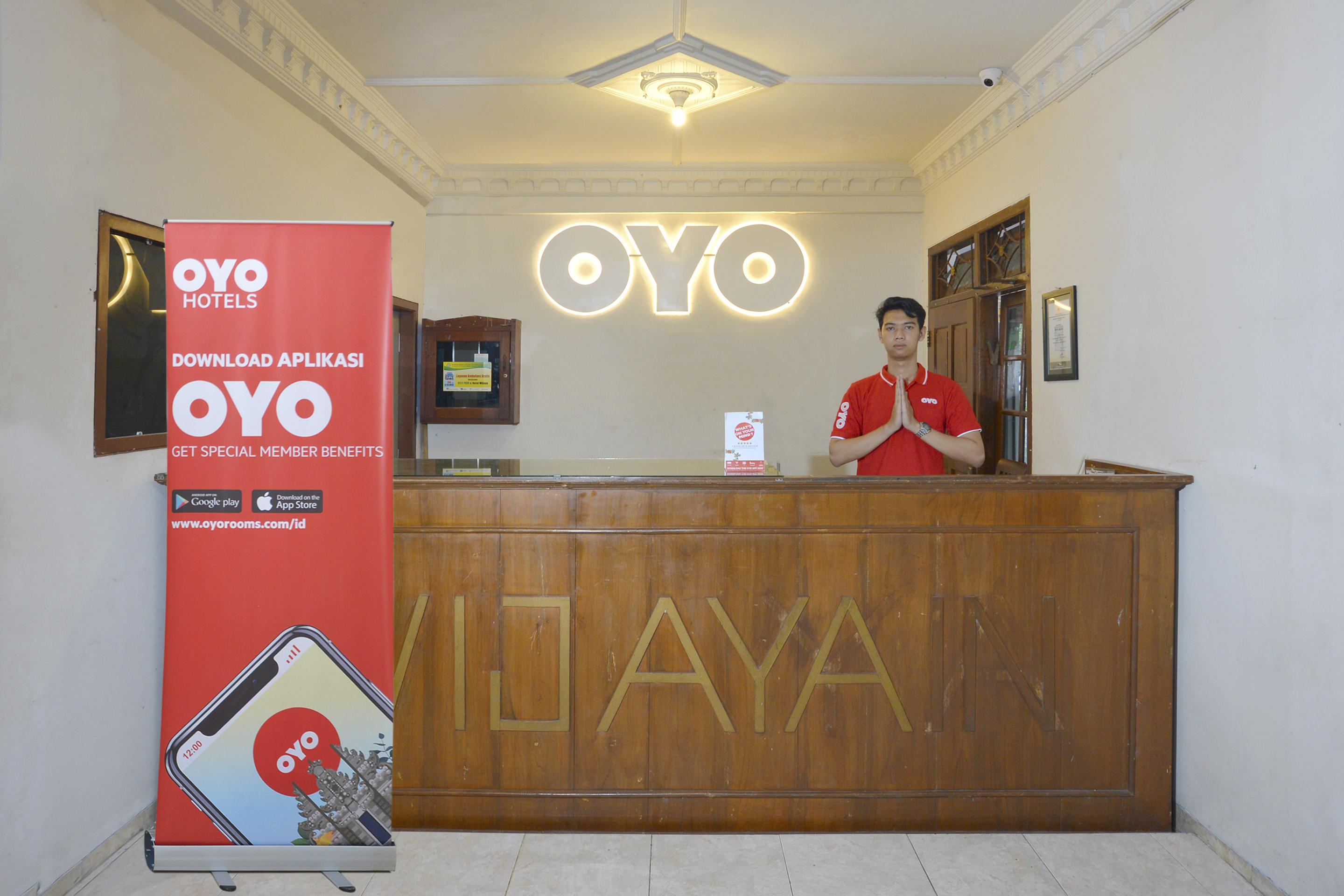 Oyo 586 Hotel Wijaya Kalasan Екстериор снимка